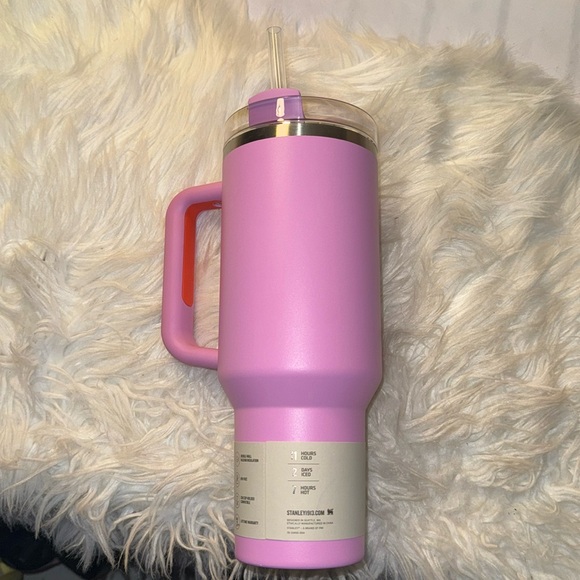 New Stanley Amethyst 40oz Target Exclusive - Picture 6 of 8